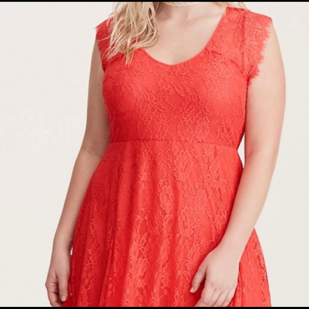 RED LACE DRESS